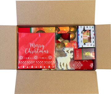 Complete Kerstdecoratie Cadeaupakket - LED Lichtjes - Kersthuis - Lichtballen - Tafelloper - Kerst - Cadeau - Kerst Box