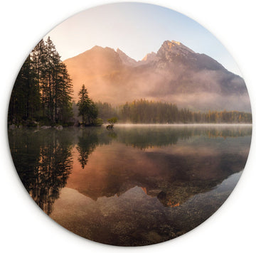 WallCircle® Wandcirkel 60x60 cm - Muurcirkel Landschap - Mist - Water - Bomen - Natuur - Planten - Muurdecoratie woonkamer - Wanddecoratie slaapkamer - Kamer decoratie accessoires - Ronde schilderijen - Woonaccessoires cirkel binnen