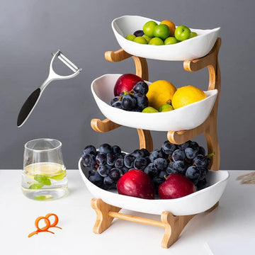 Keramische fruitschaal met 3 verdiepingen en bamboe standaard - porseleinen fruitmand voor groenteopslag - snack dessert taart dienblad bordenrek voor feest bruiloft