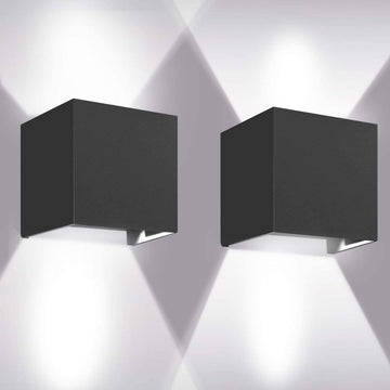 Oplaadbare Buiten Wandlamp - Wandlamp - Oplaadbare Lamp - LED Wandlamp - Binnen / Buiten - 12W - 6000K - Warm Wit Licht - Buitenverlichting - Wandverlichting - LED - Buitenwandlamp - Verstelbare Stralingshoek - IP65 Waterdicht - 1000lm