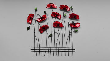 Tuindecoratie - wanddecoratie - muurdecoratie - metaal - bloemen - klaprozen - rood - groen - zwart - 60 x 56 cm