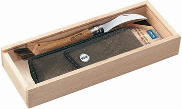 Paddestoelmes Opinel No. 8 - Roestvrij Sandvik Staal - Eikenhouten Handvat - Wiltshaar Stoffen Etui - Houten Doos