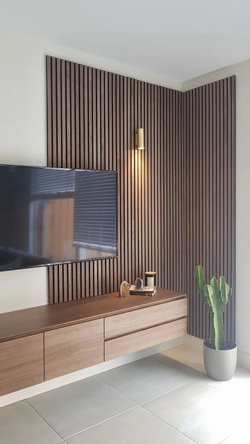 Noten / Walnut houtfineer - Akoestisch Houten Wandpaneel - afmeting 240 x 60cm.WallingtonNL __________ | Echt Hout | Houten latten | Akupanel | Wanddecoratie| 3D Wandpanelen | Muurdecoratie | Lattenwanden | Wood panels | __________