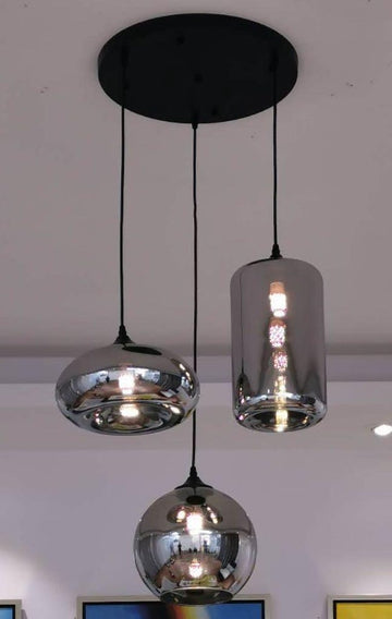 3 lichts hanglamp - smoke glas mix vorm - zwarte ronde ophang plaat 40cm dia