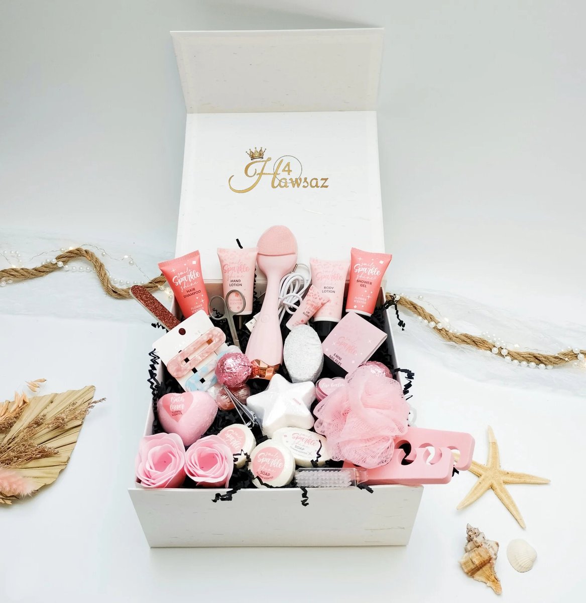 Bad- en bodycadeau 29 stuks - Bodylotion - Luxe Cadeau - Hawsaz.nl kado - Giftsbox - Gezicht verzorging - Nagelverzorging - Cadeauset - Dames cadeau - Relax Cadeau - Verwenpakket - Valentijnscadeau - luxe cadeau doos - Geschenkset