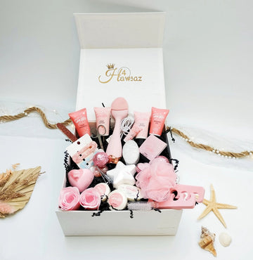 Bad- en bodycadeau 29 stuks - Bodylotion - Luxe Cadeau - Hawsaz.nl kado - Giftsbox - Gezicht verzorging - Nagelverzorging - Cadeauset - Dames cadeau - Relax Cadeau - Verwenpakket - Valentijnscadeau - luxe cadeau doos - Geschenkset