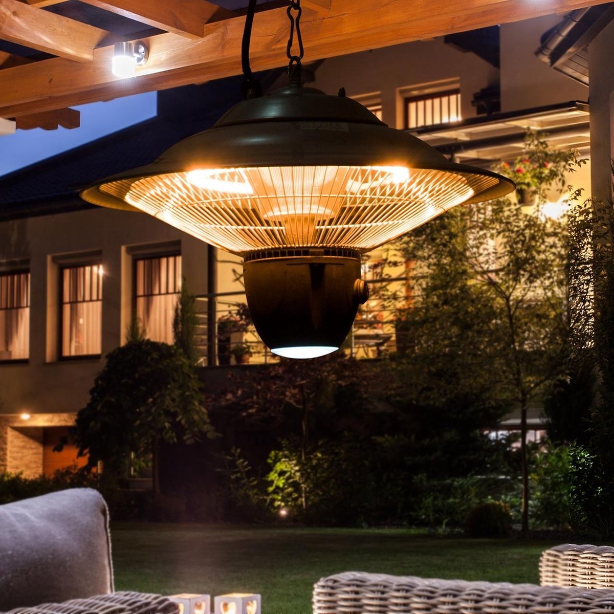 Terrasverwarmer met LED verlichting - Inclusief afstandsbediening - Heater - Warmte lamp - Verwarming - 1500 W - Zilver