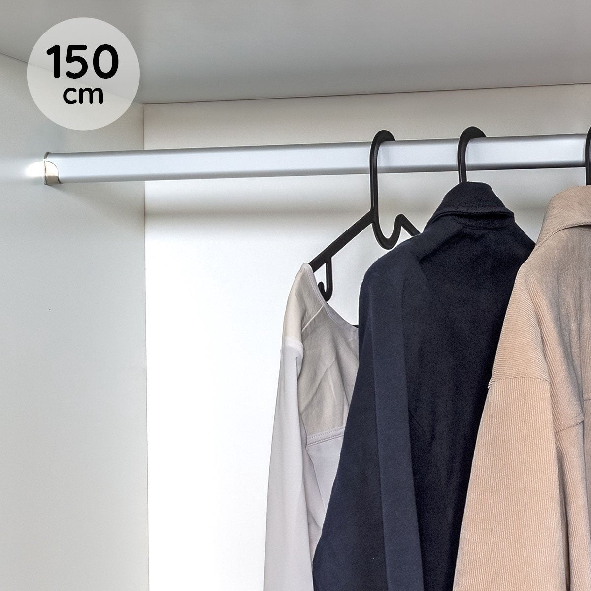 Eleganca Kledingstang 150 cm – Kledingroede – Stevig Aluminium – Garderobestang – Kledingstang – Inclusief Kastroededragers - Zilver